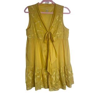 Future Paradise Dress Womens‎ Size 8 Embroidered Ruffle Party Feminine